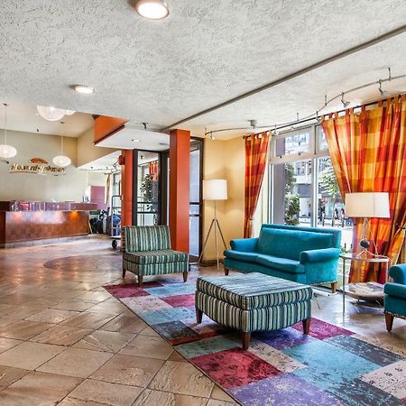 Howard Johnson By Wyndham Vancouver Downtown 外观 照片