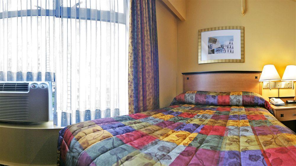 Howard Johnson By Wyndham Vancouver Downtown 外观 照片