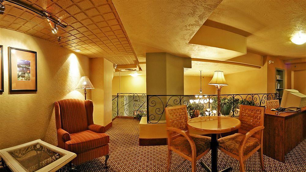 Howard Johnson By Wyndham Vancouver Downtown 外观 照片