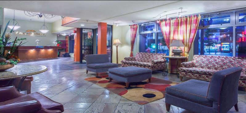 Howard Johnson By Wyndham Vancouver Downtown 外观 照片