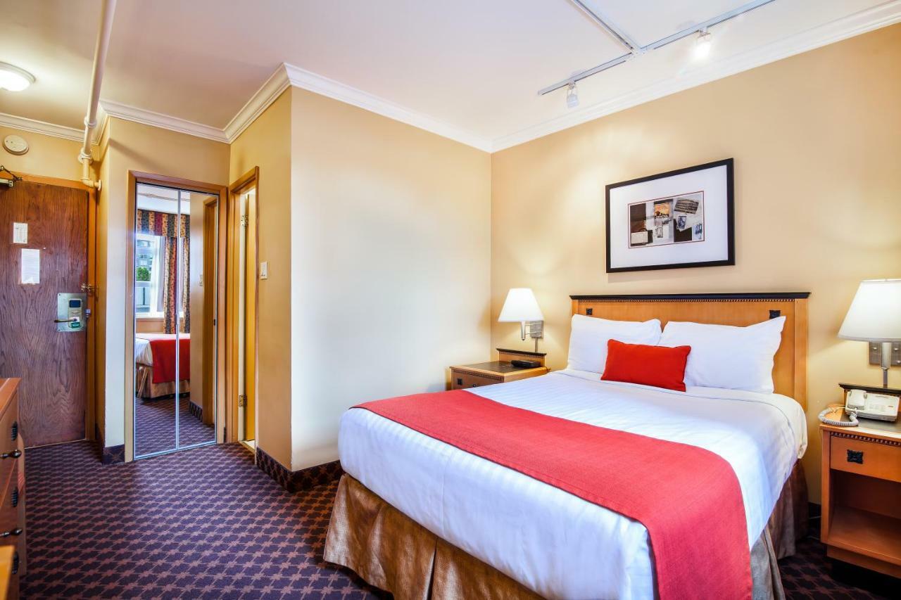Howard Johnson By Wyndham Vancouver Downtown 外观 照片